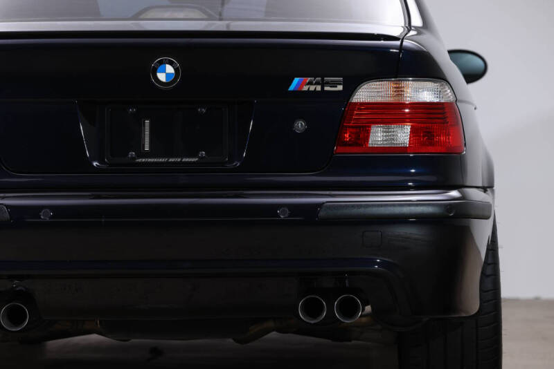2003 BMW M5