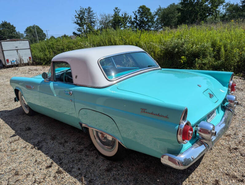 1955 Ford Thunderbird
