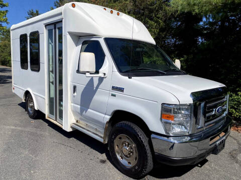 2015 Ford E350 Starcraft for sale at Major Vehicle Exchange in Westbury NY