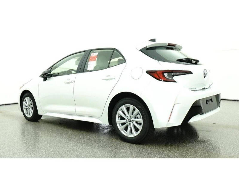 2026 Toyota Corolla Hatchback SE