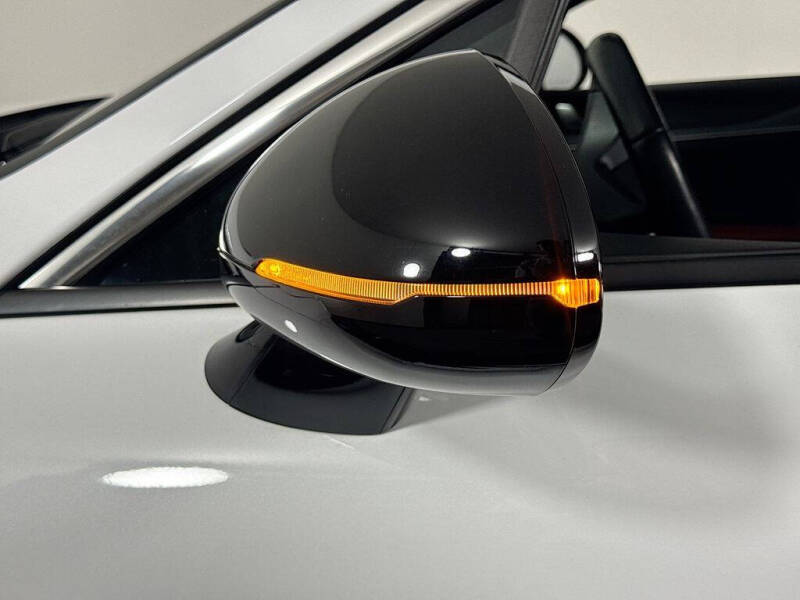 2023 Kia K5
