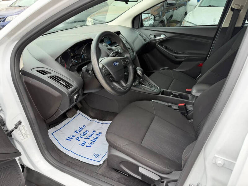 2017 Ford Focus SE