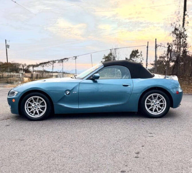 2005 BMW Z4 2.5i