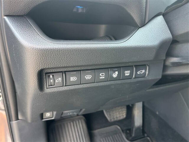 2024 Toyota RAV4 Hybrid XSE