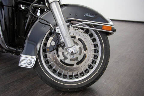 2010 Harley-Davidson FLHTC