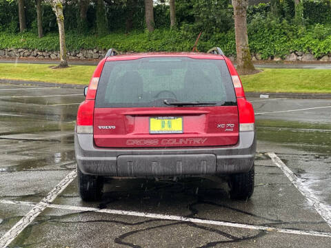 2004 Volvo XC70