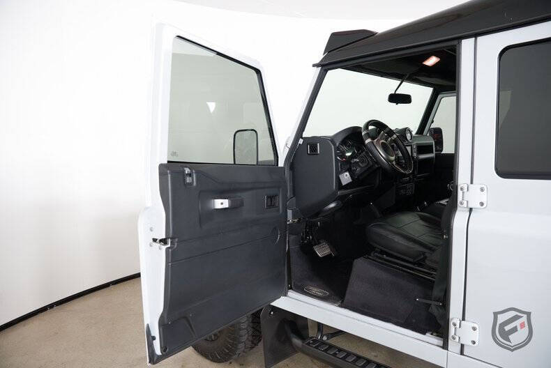 1991 Land Rover Defender