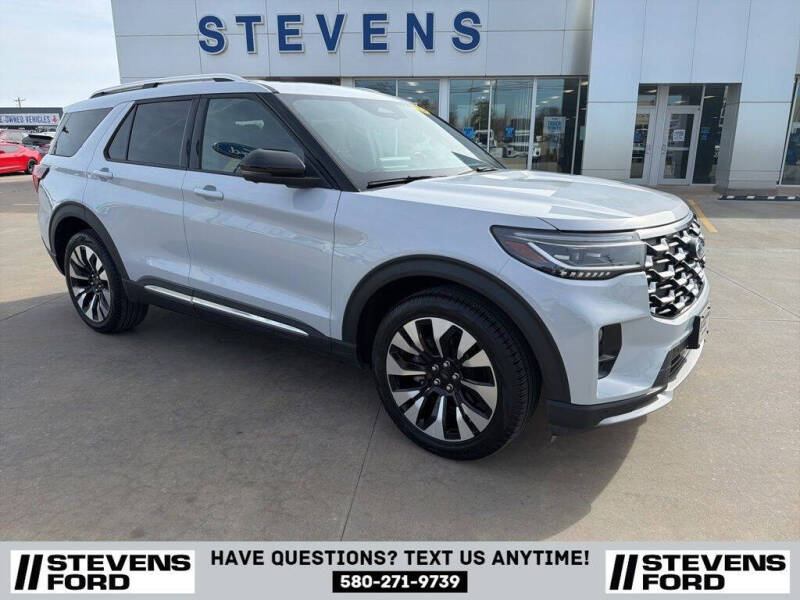 2025 Ford Explorer Platinum