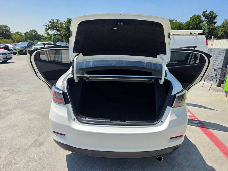 2016 Scion iA