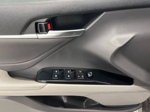 2018 Toyota Camry Hybrid XLE