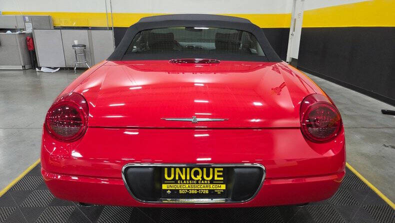 2002 Ford Thunderbird Deluxe