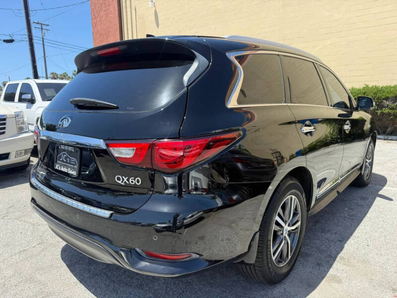2017 Infiniti QX60