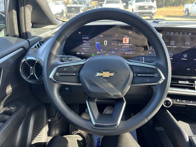 2025 Chevrolet Equinox EV LT 1