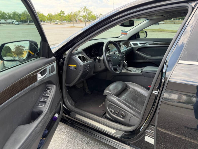 2015 Hyundai Genesis