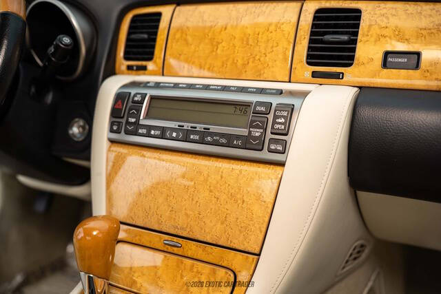2003 Lexus SC 430