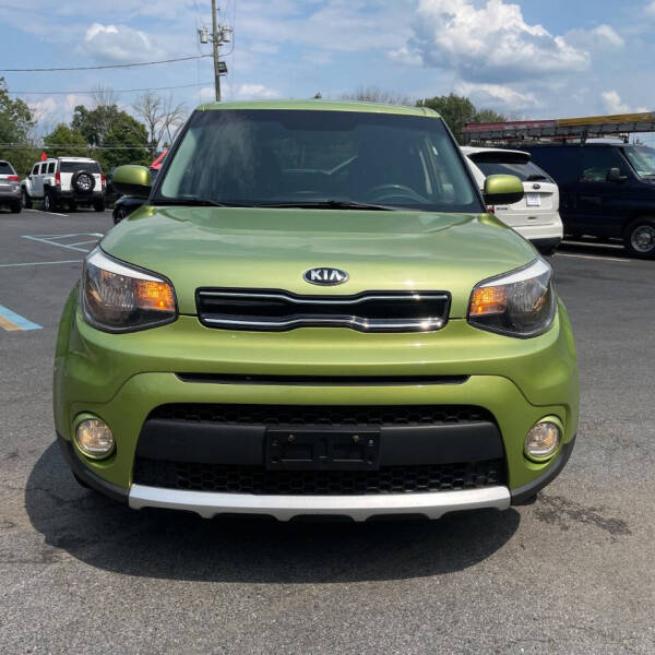 2017 Kia Soul + photo 9