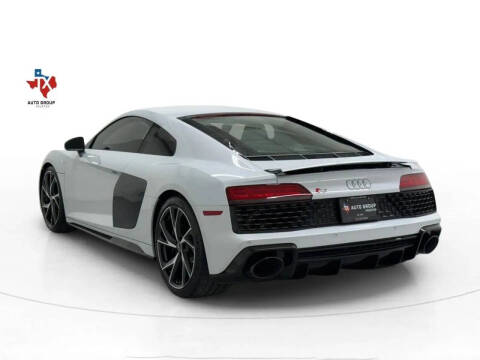 2022 Audi R8 5.2 V10 performance
