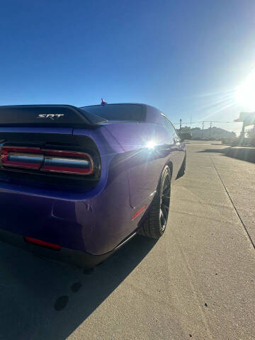 2016 Dodge Challenger SRT Hellcat