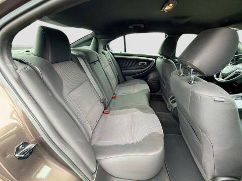 2016 Ford Taurus SEL