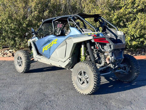 2022 Polaris Razor