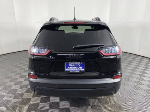 2023 Jeep Cherokee Altitude Lux