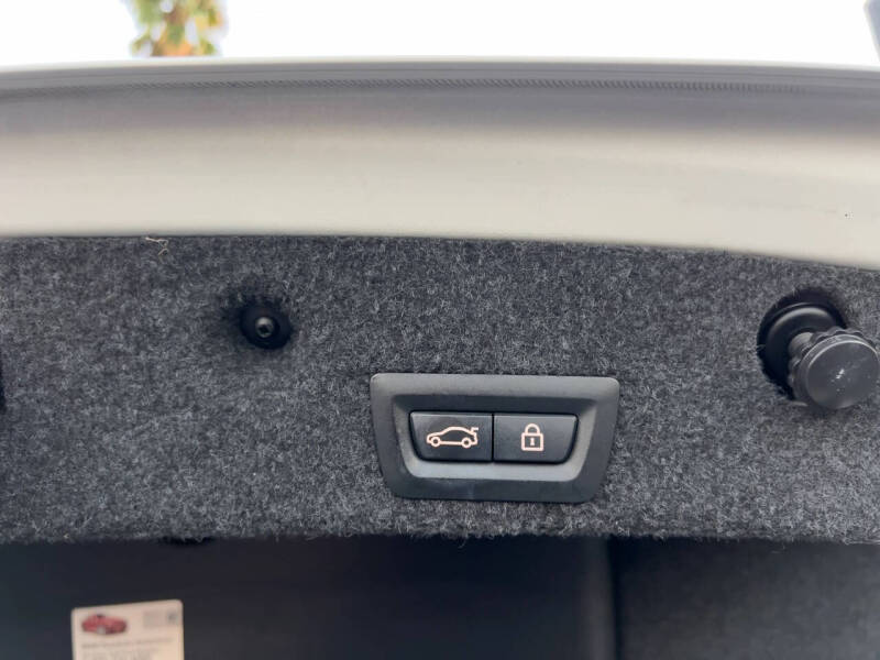 2013 BMW 5 Series 528i