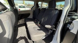 2018 Chrysler Pacifica LX