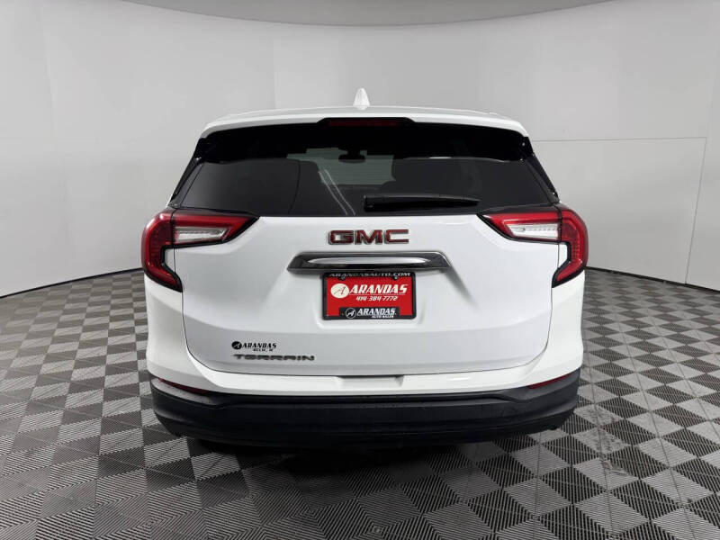 2023 GMC Terrain SLE