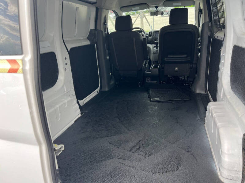 2019 Nissan NV200 SV