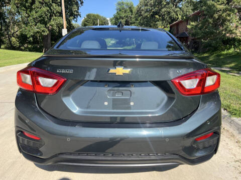 2018 Chevrolet Cruze LT Auto