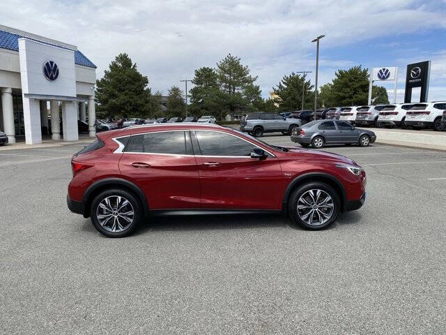 2019 Infiniti QX30 Essential