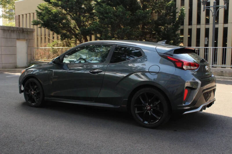 2019 Hyundai Veloster