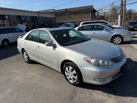 2005 Toyota Camry for sale at ERNIE'S AUTO in Waterbury CT