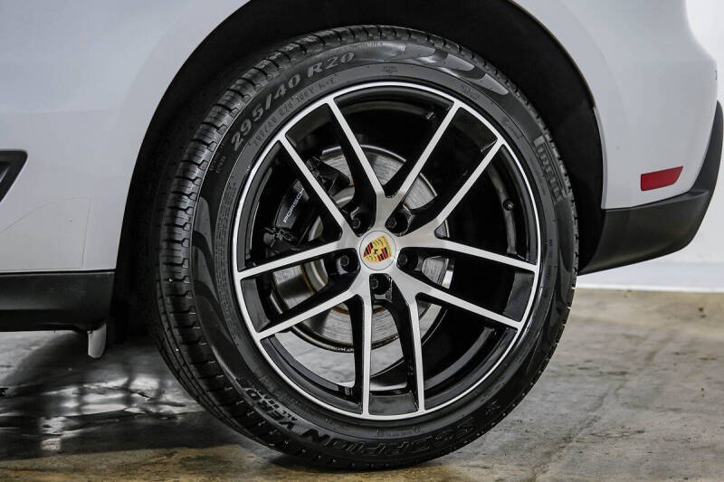 2024 Porsche Macan