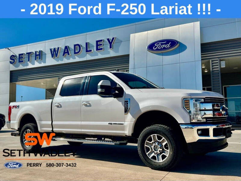 2019 Ford F-250 Super Duty Lariat's photo