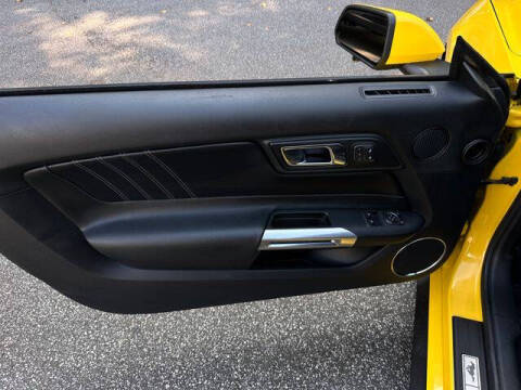 2015 Ford Mustang EcoBoost Premium