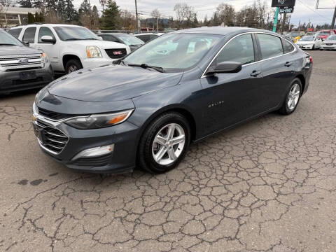 2020 Chevrolet Malibu for sale at MERICARS AUTO NW in Milwaukie OR