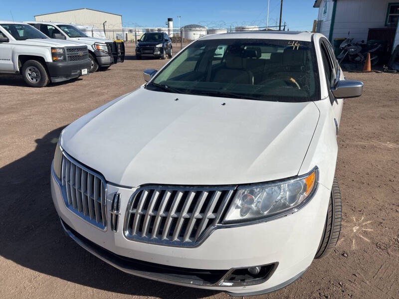 2011 Lincoln MKZ Base's photo