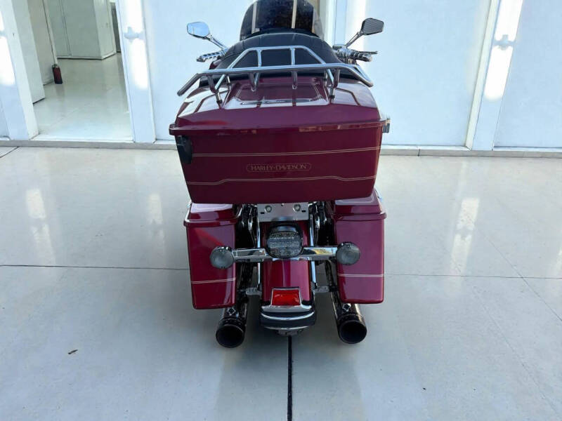 2004 Harley-Davidson FLHTCI Electra Glide Classic