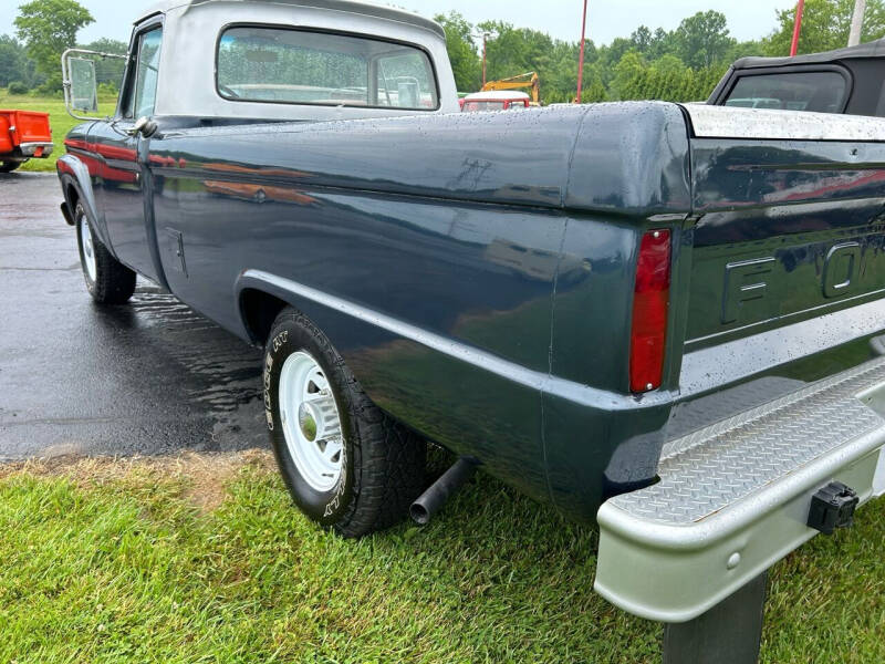 1965 Ford F-100