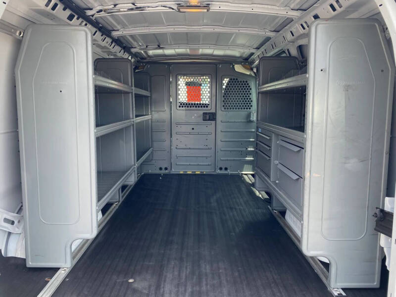 2011 Chevrolet Express 2500