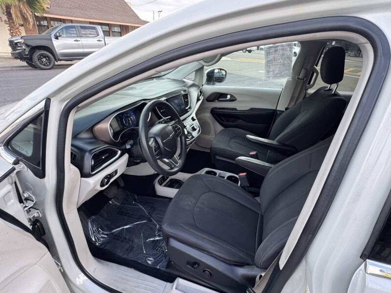 2017 Chrysler Pacifica Touring