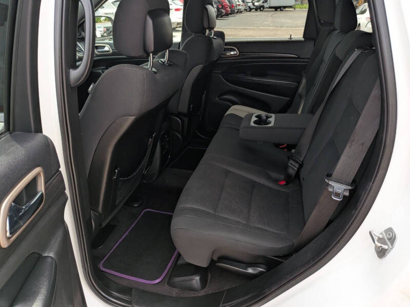 2017 Jeep Grand Cherokee Laredo