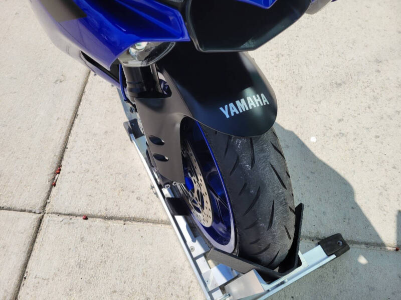 2018 Yamaha YZF-R1