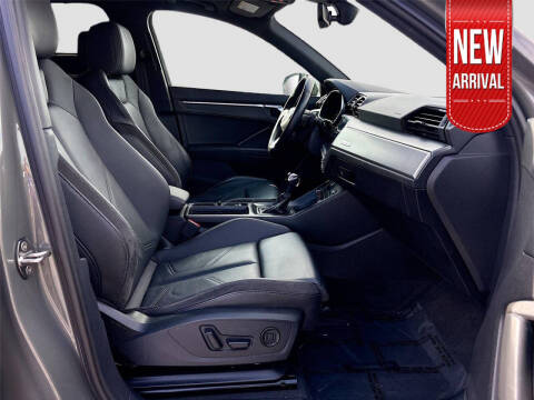 2021 Audi Q3 quattro S line Prem Plus 45 TFSI