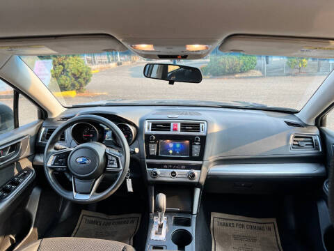 2018 Subaru Outback 2.5i