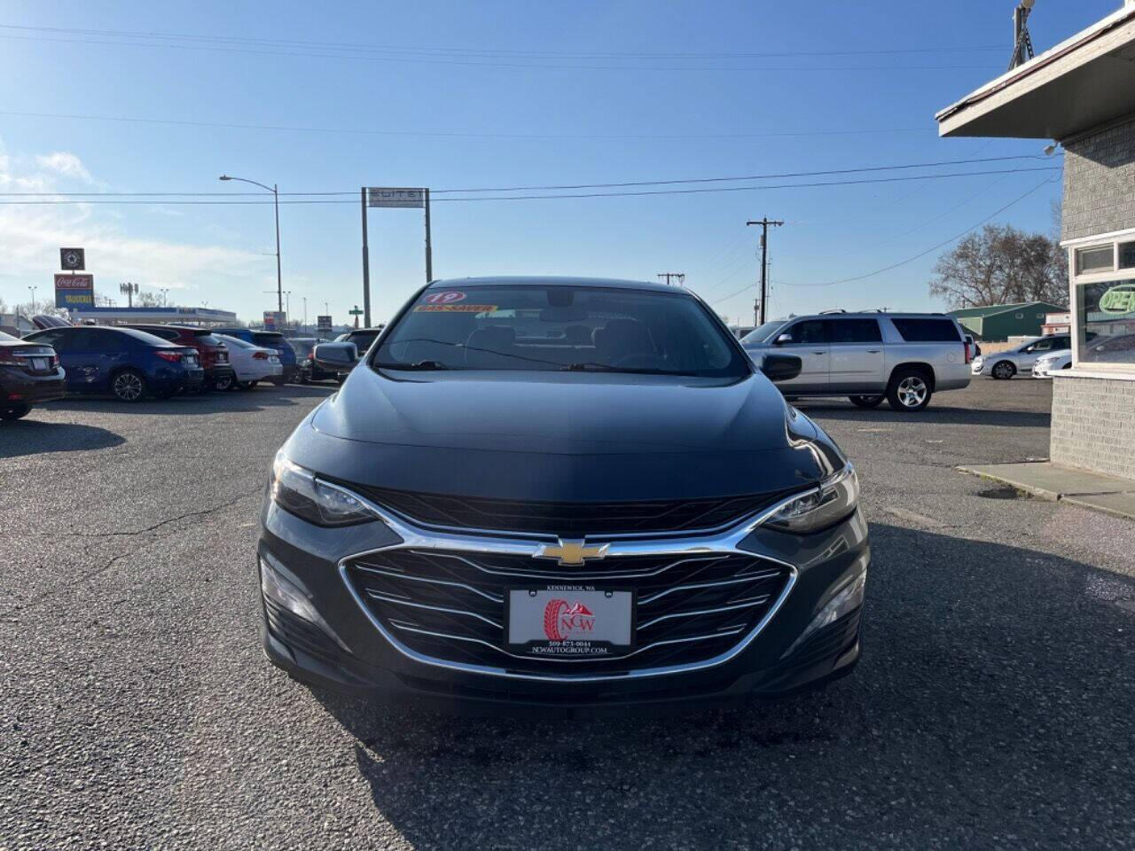 2019 Chevrolet Malibu for sale at NCW AUTO GROUP in Kennewick, WA