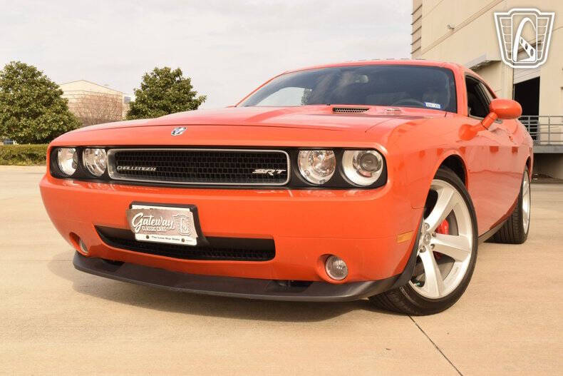 2008 Dodge Challenger SRT8