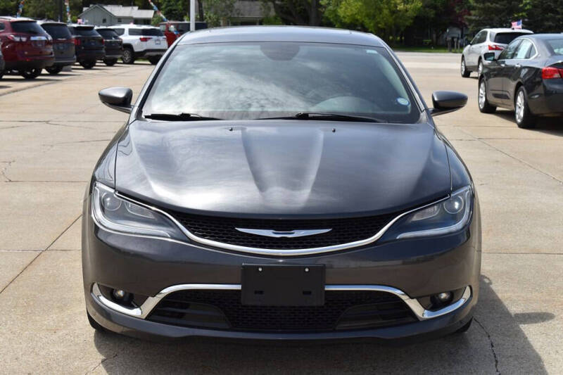 2016 Chrysler 200 C