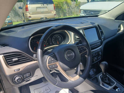 2016 Jeep Cherokee Latitude